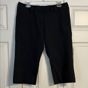 ADIDAS Size 8 ClimaLite Cropped Black Pants Athleisure Golf Trousers Lightweight